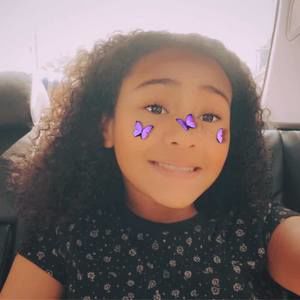 Meet your Posher, Samara